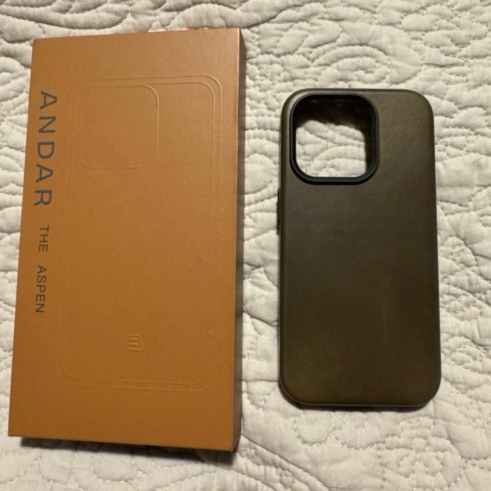 Andar Aspen 15 Pro Leather Case- Moss